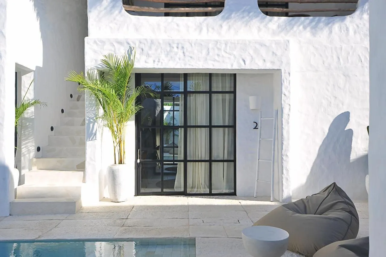 Hotel Amara Uluwatu